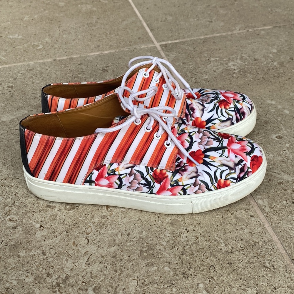 Clover Canyon tennis shoes size 9.  Floral and Stripe rich color pattern